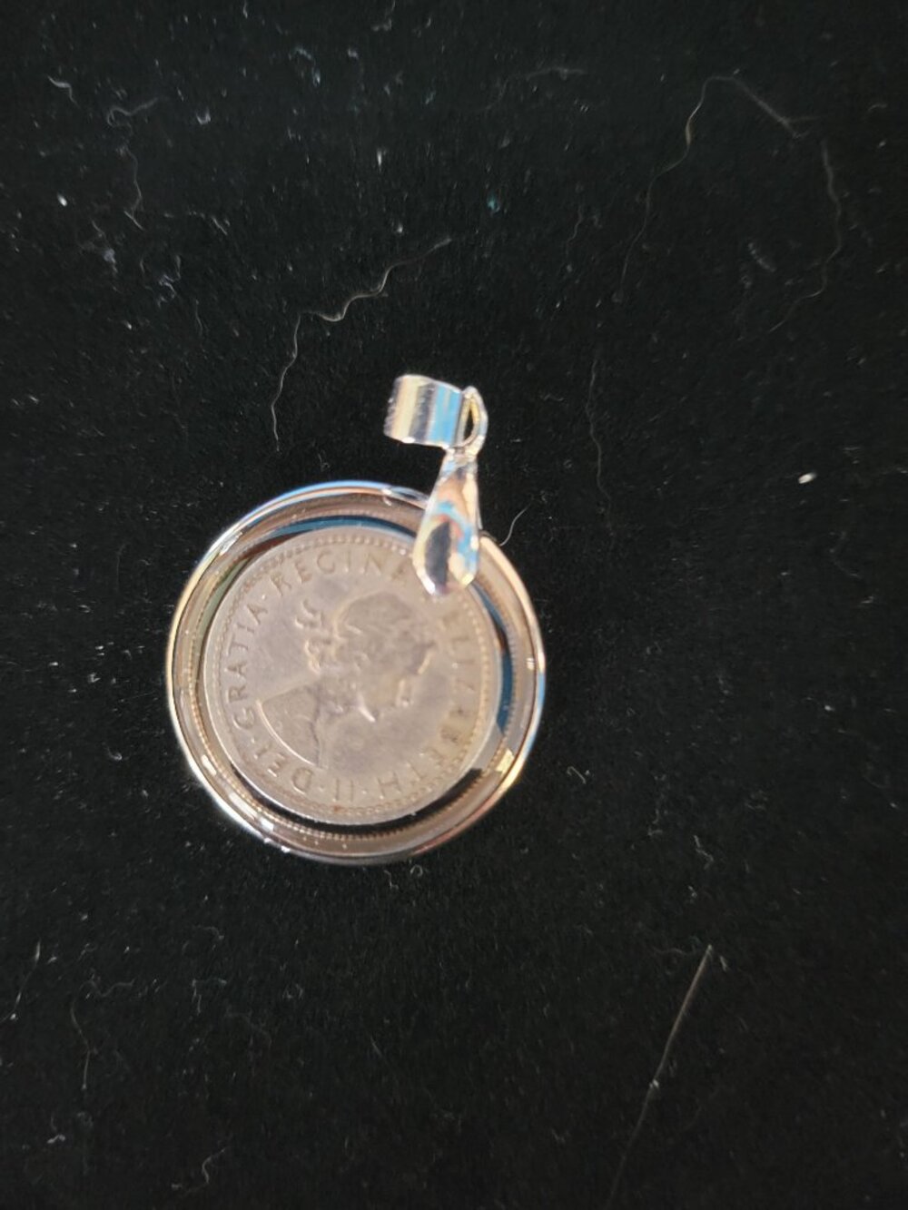 1955 British Sixpence Royal Floral Vintage Coin Resin Pendant - Picture 6 of 16